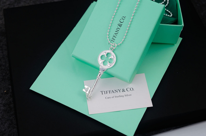 Tiffany&Co Necklaces 114